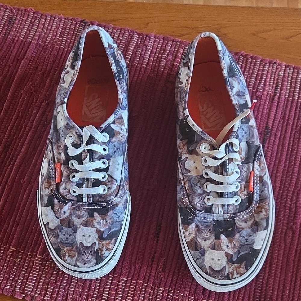 Vans ASPCA Limited Addition Multicolor Cat Pattern Sneakers, Men 8.5, Women 10